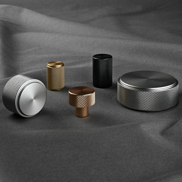 KNOPP RIMINI Mässing - Fronts by Sweden